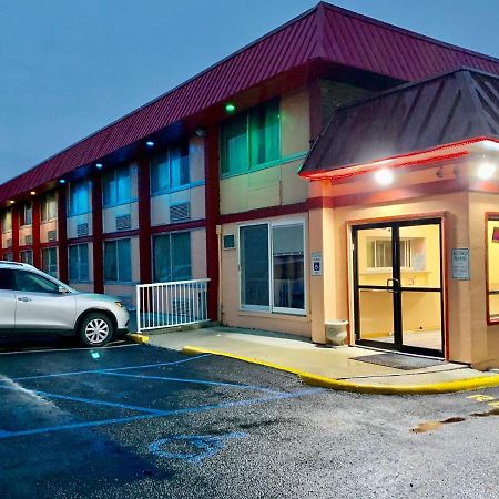 Red Carpet Inn & Suites Lima -Listing Partner Εξωτερικό φωτογραφία