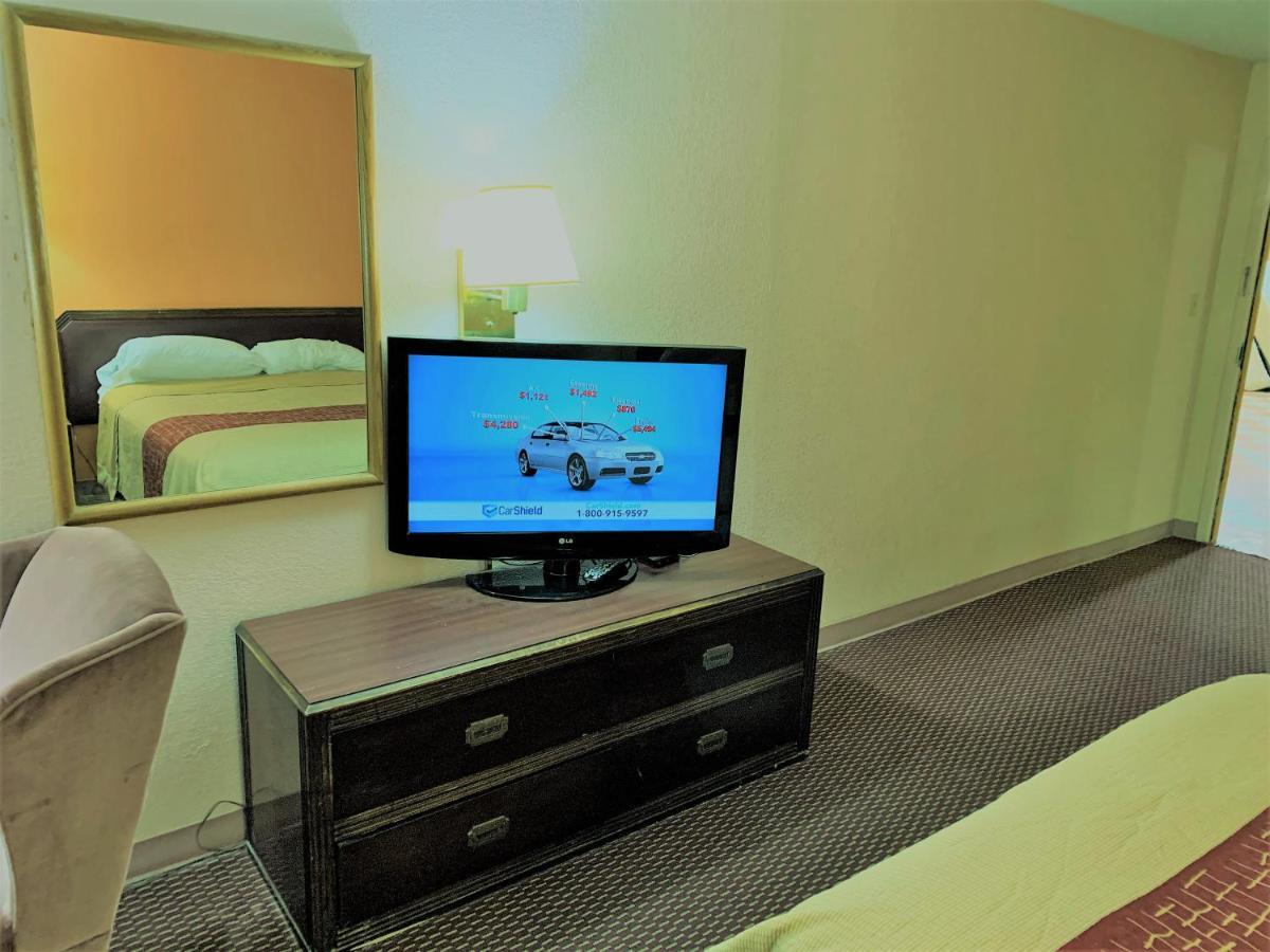 Red Carpet Inn & Suites Lima -Listing Partner Εξωτερικό φωτογραφία