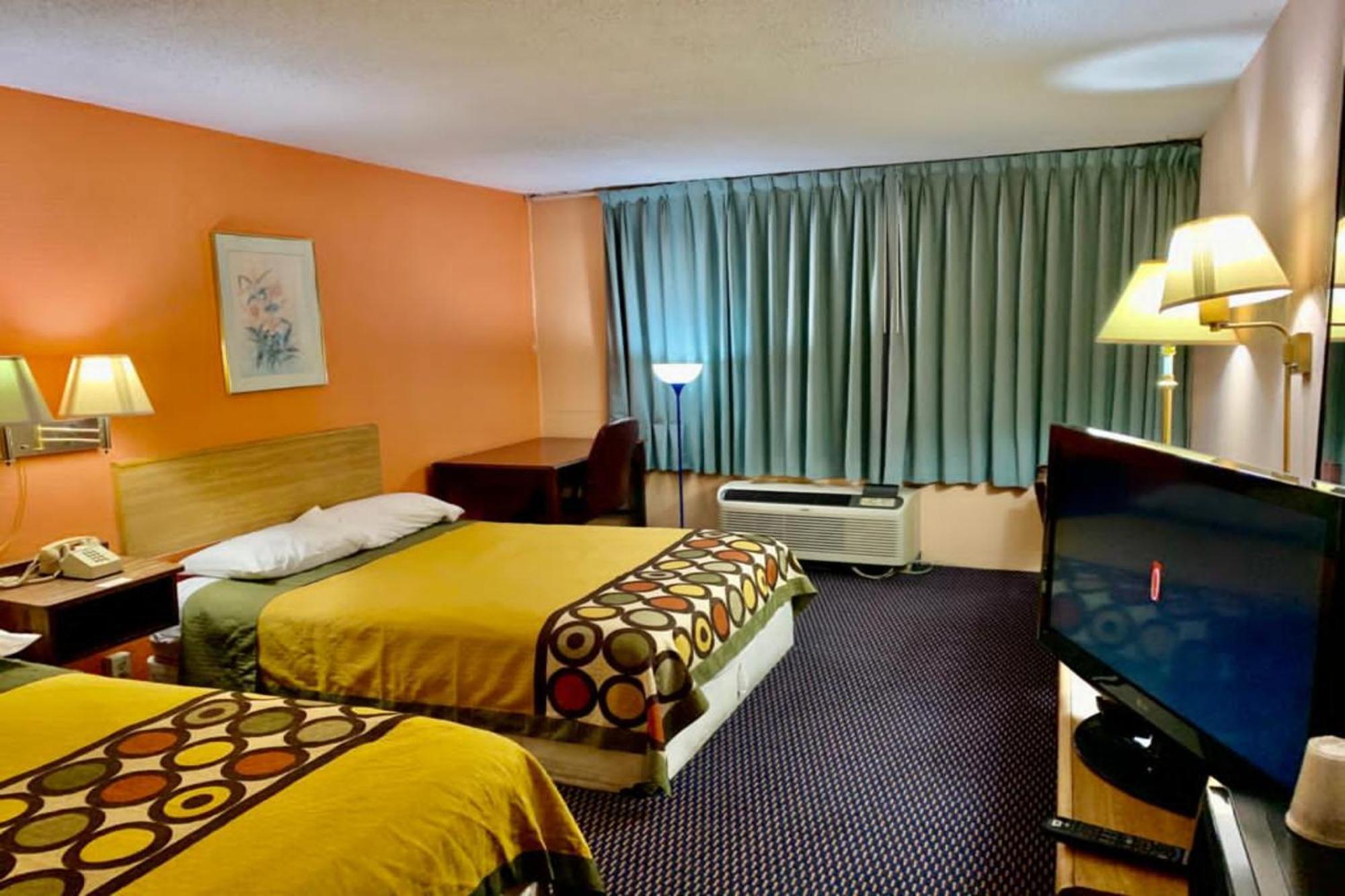 Red Carpet Inn & Suites Lima -Listing Partner Εξωτερικό φωτογραφία