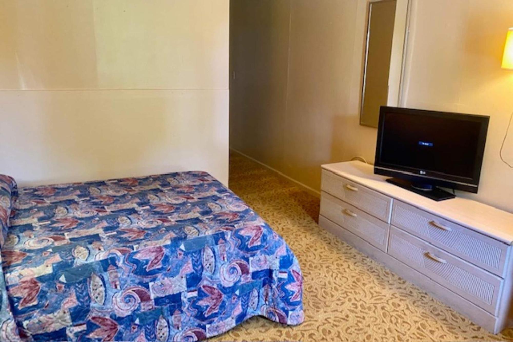 Red Carpet Inn & Suites Lima -Listing Partner Εξωτερικό φωτογραφία