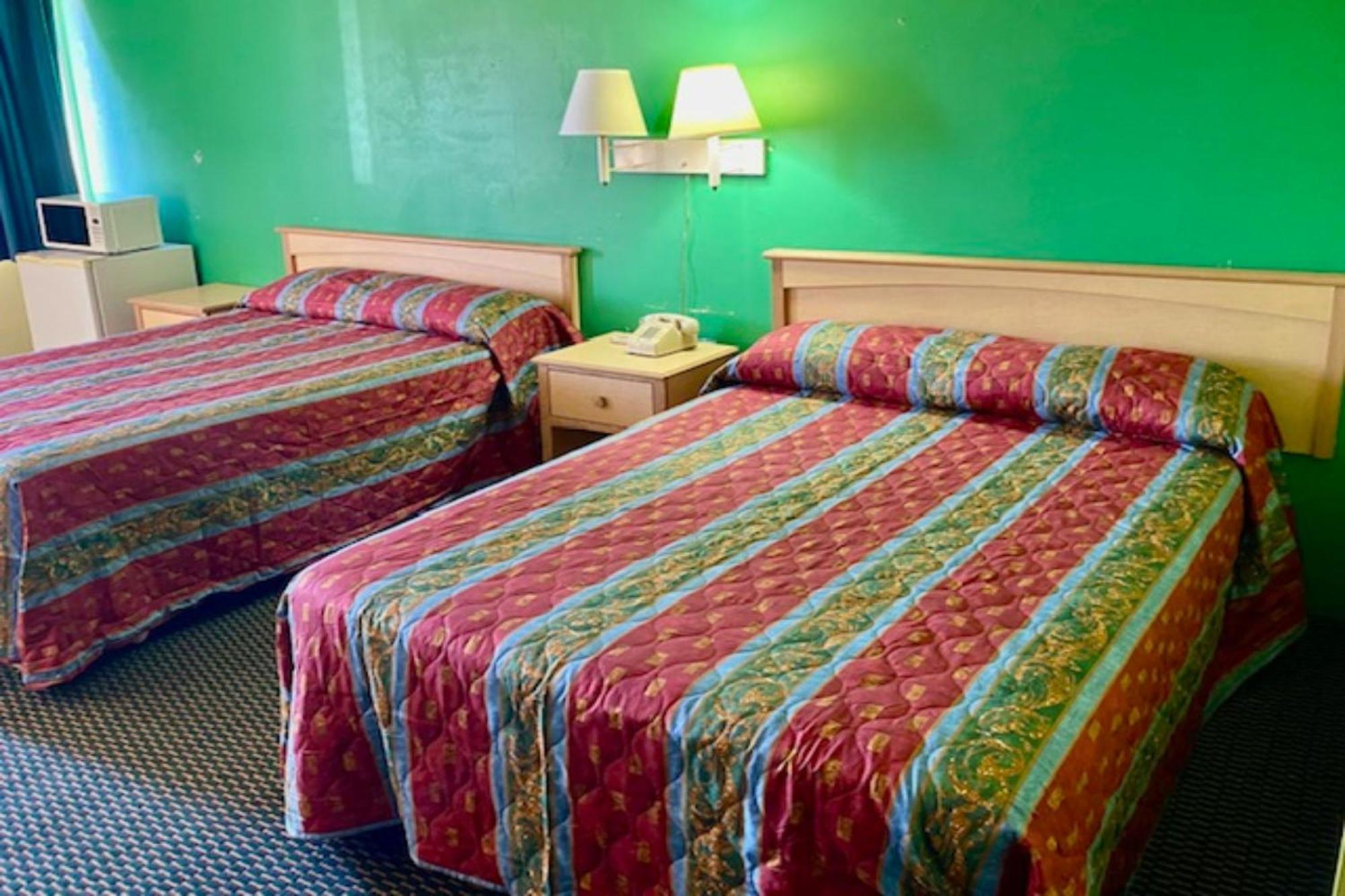 Red Carpet Inn & Suites Lima -Listing Partner Εξωτερικό φωτογραφία